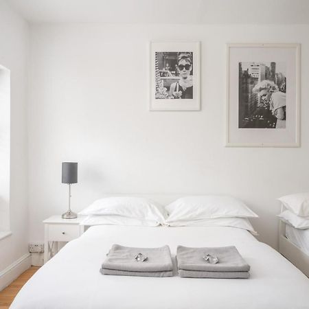 Soho & Covent Garden Apartment, Sleeps 3 London Exteriör bild