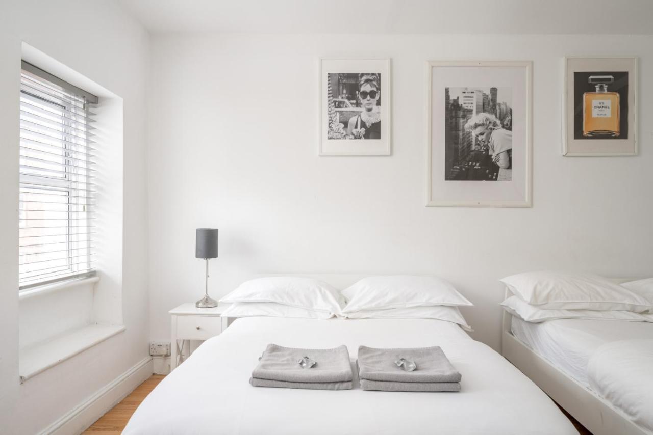 Soho & Covent Garden Apartment, Sleeps 3 London Exteriör bild