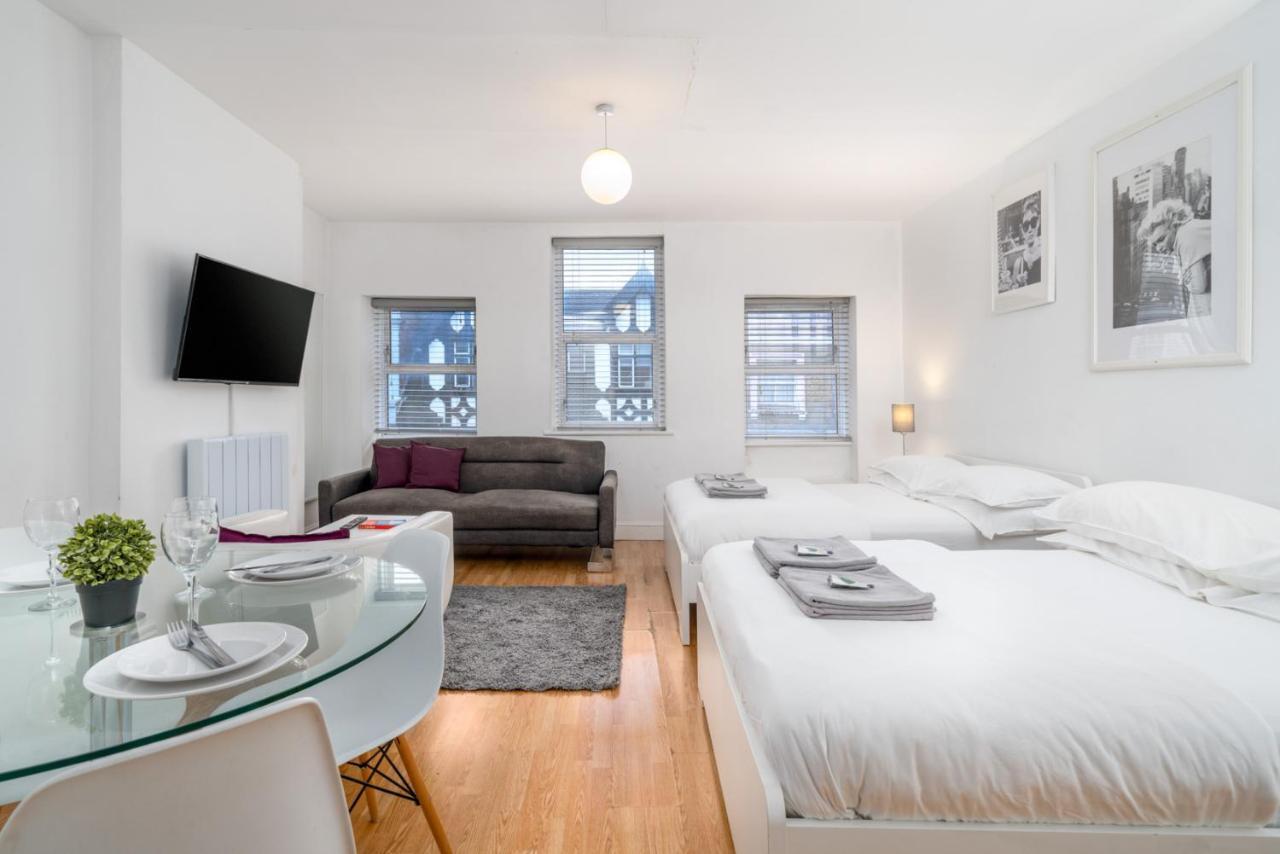 Soho & Covent Garden Apartment, Sleeps 3 London Exteriör bild